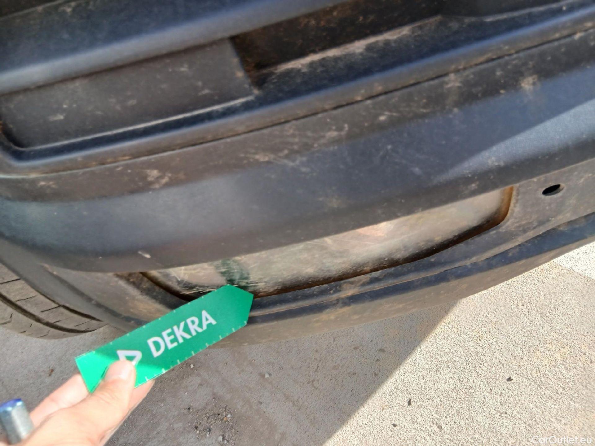  Volkswagen  Transporter VOLKSWAGEN  / 2015 / 4P / furgón Furgón Corto TN 2.0 TDI 110kW BMT 4Mot #10