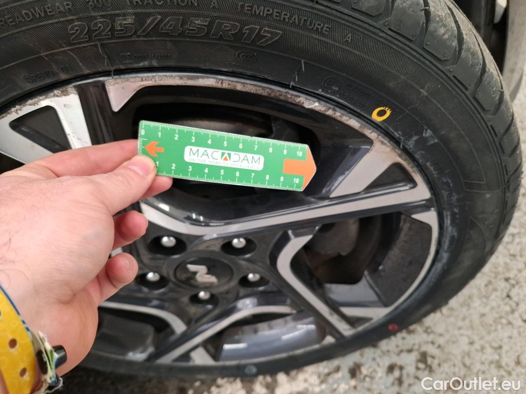  Hyundai  i30 HYUNDAI  Sport Wagon / 2020 / 5P / Break 1.0 T-GDI 120 MHEV DCT-7 N LINE SW #15