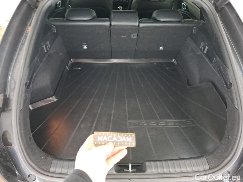  KIA  Cee'd KIA ProCeed / 2018 / 5P / Break 1.6 CRDI 136 ISG GT LINE PREMIUM DCT7 #15