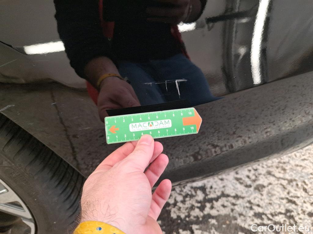  Hyundai  i30 HYUNDAI  Sport Wagon / 2020 / 5P / Break 1.0 T-GDI 120 MHEV DCT-7 N LINE SW #48