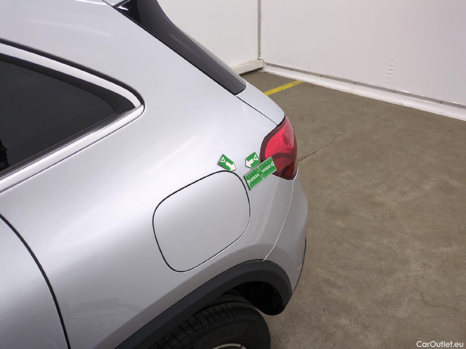  Mercedes  GLA MERCEDES-BENZ  / 2020 / 5P / SUV 2.0  200 D BUSINESS LINE DCT #29