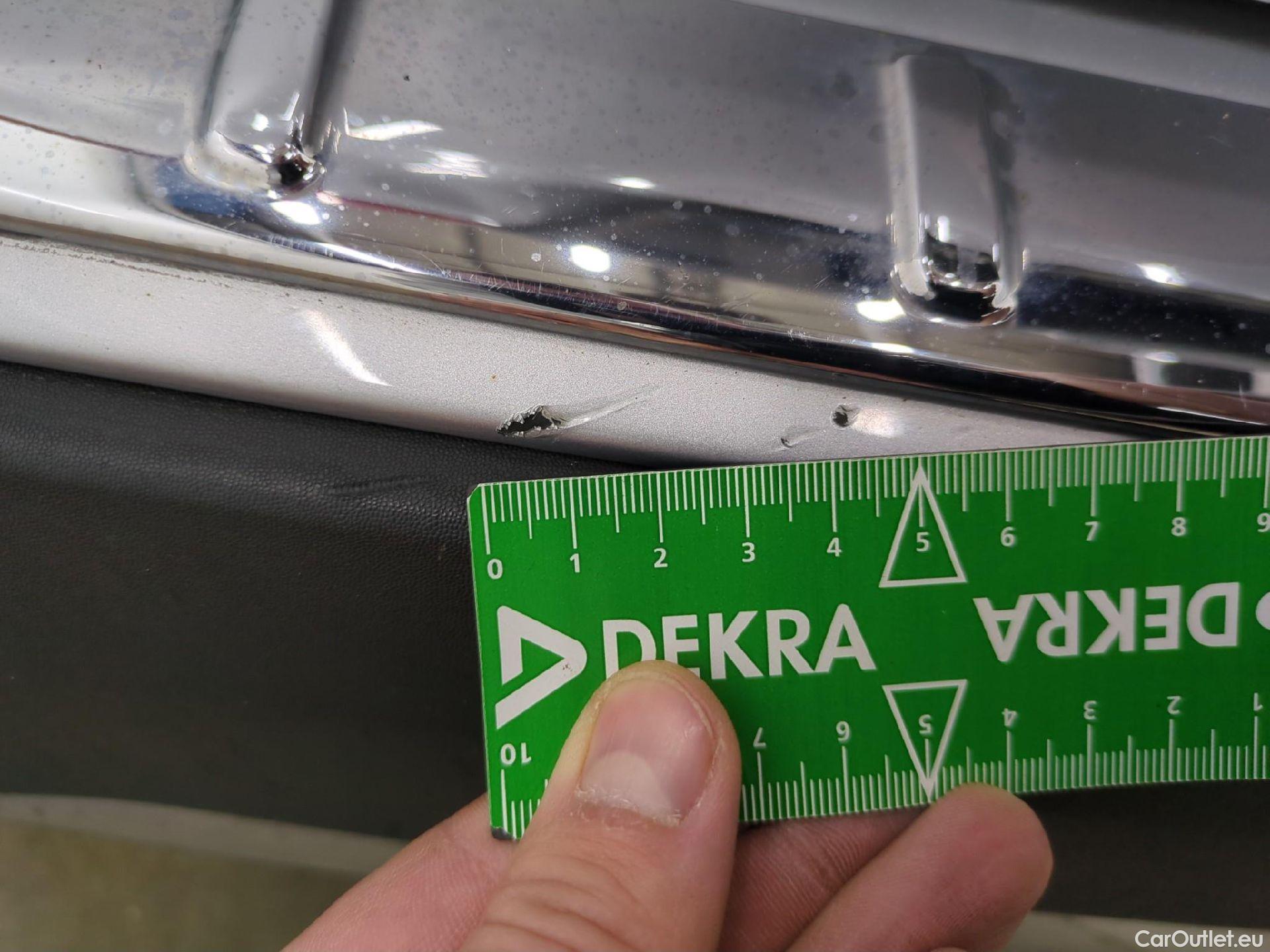  Mercedes  GLA MERCEDES-BENZ  / 2020 / 5P / SUV 2.0  200 D BUSINESS LINE DCT #31