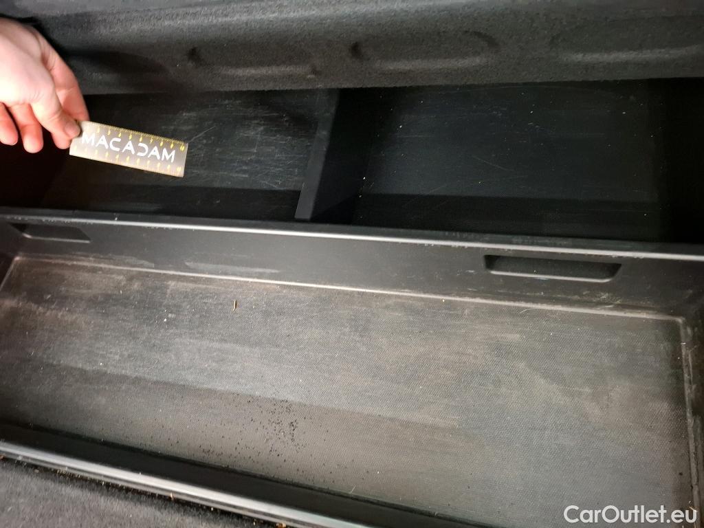  KIA  Cee'd KIA ProCeed / 2018 / 5P / Break 1.6 CRDI 136 ISG GT LINE PREMIUM DCT7 #17