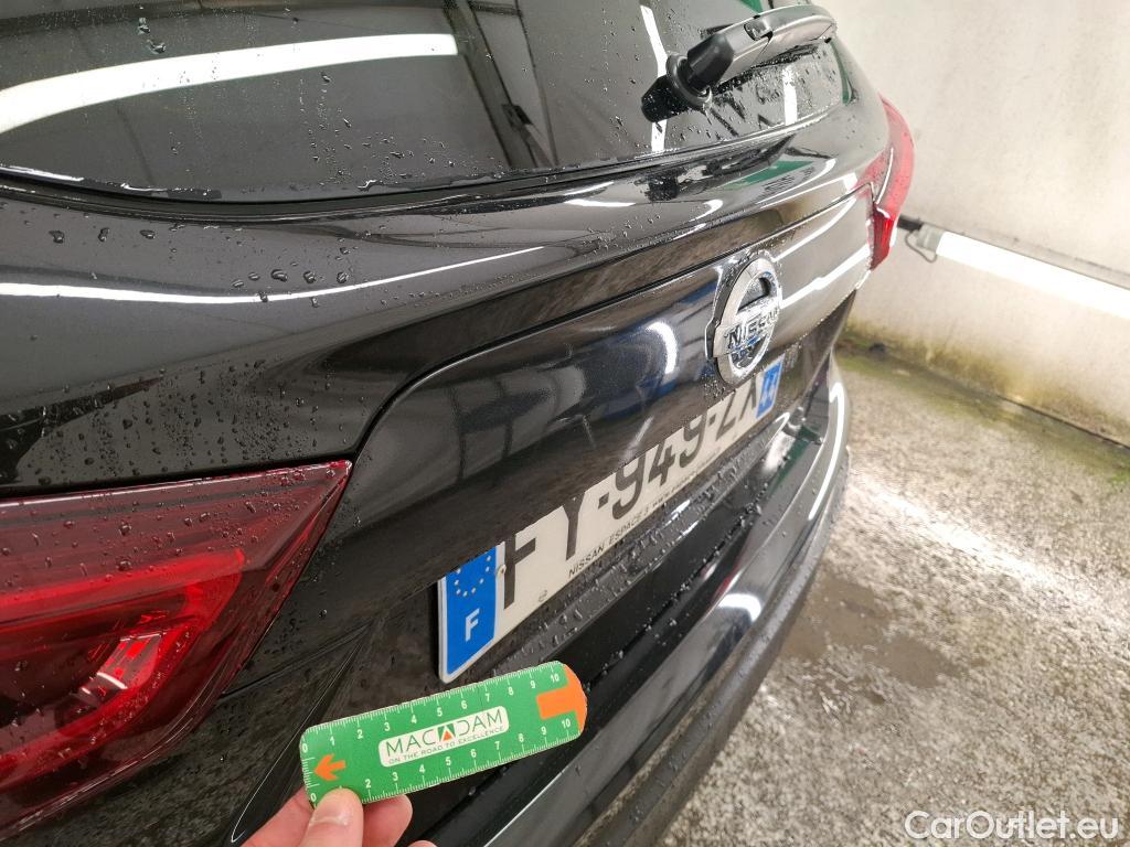  Nissan  Qashqai NISSAN  / 2017 / 5P / Crossover 1.3 DIG-T 140 N-Connecta #4