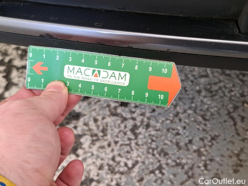  Hyundai  i30 HYUNDAI  Sport Wagon / 2020 / 5P / Break 1.0 T-GDI 120 MHEV DCT-7 N LINE SW #72