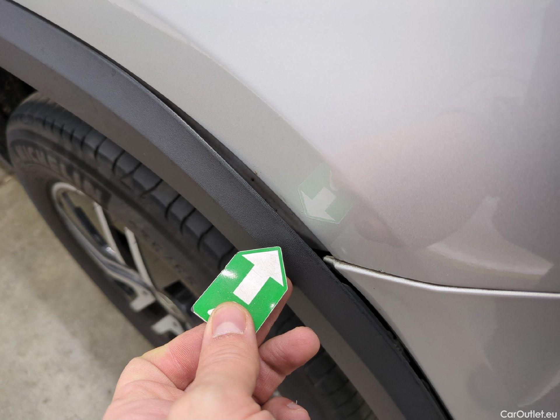  Mercedes  GLA MERCEDES-BENZ  / 2020 / 5P / SUV 2.0  200 D BUSINESS LINE DCT #26