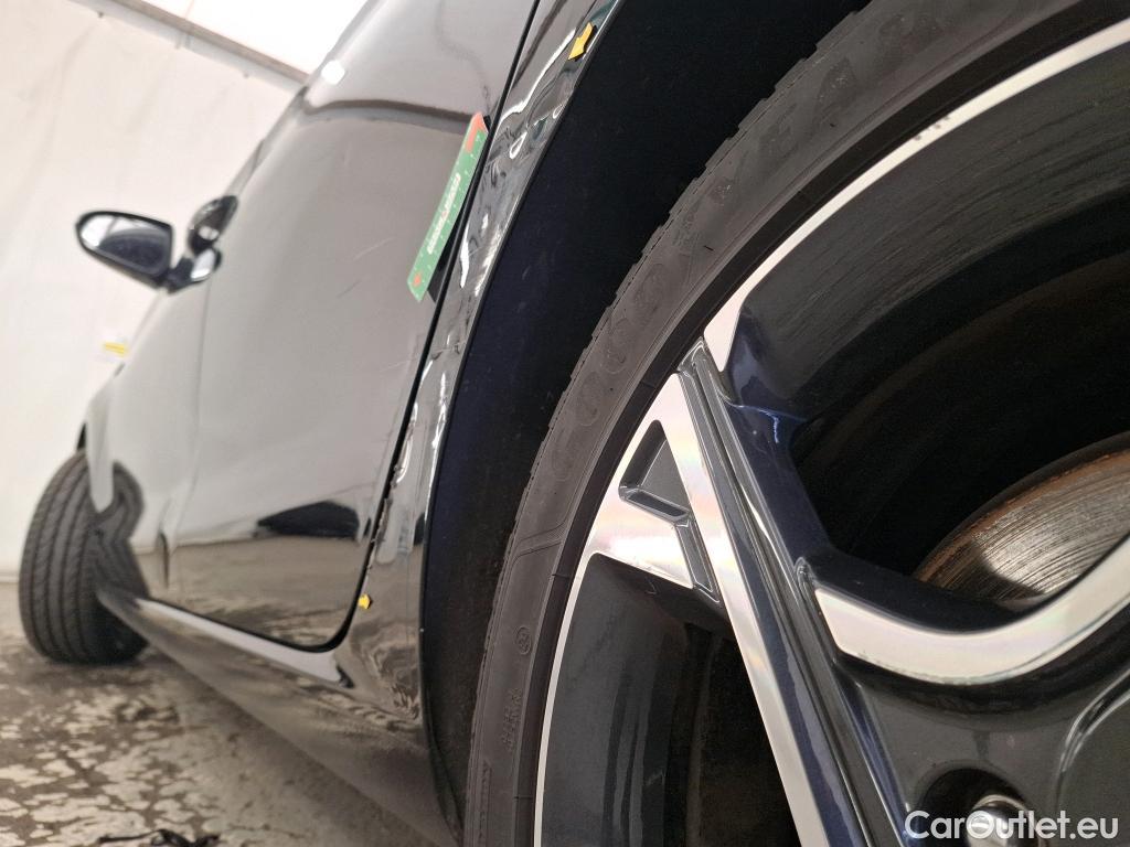  Hyundai  i30 HYUNDAI  Sport Wagon / 2020 / 5P / Break 1.0 T-GDI 120 MHEV DCT-7 N LINE SW #20