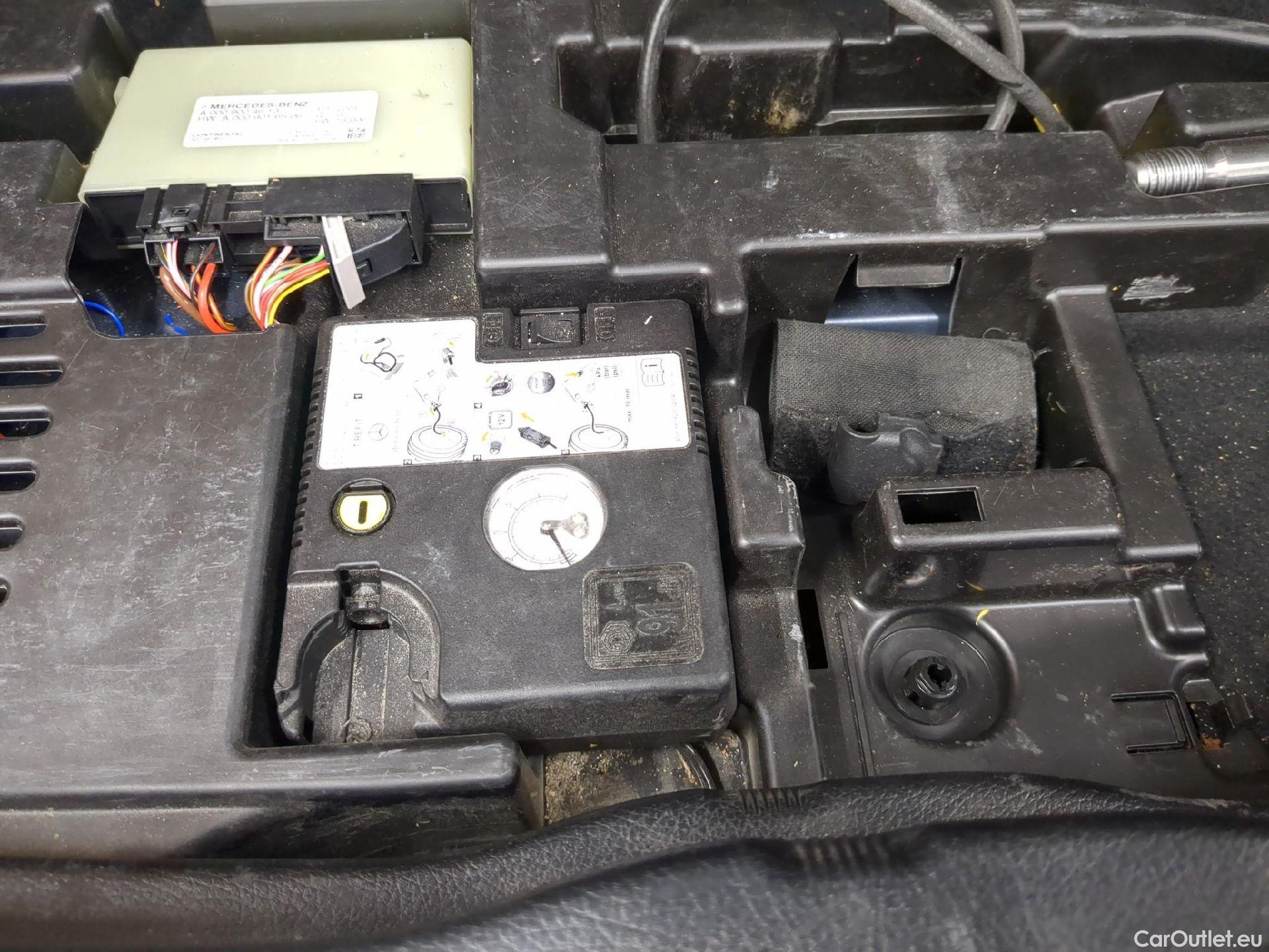  Mercedes  GLA MERCEDES-BENZ  / 2020 / 5P / SUV 2.0  200 D BUSINESS LINE DCT #1