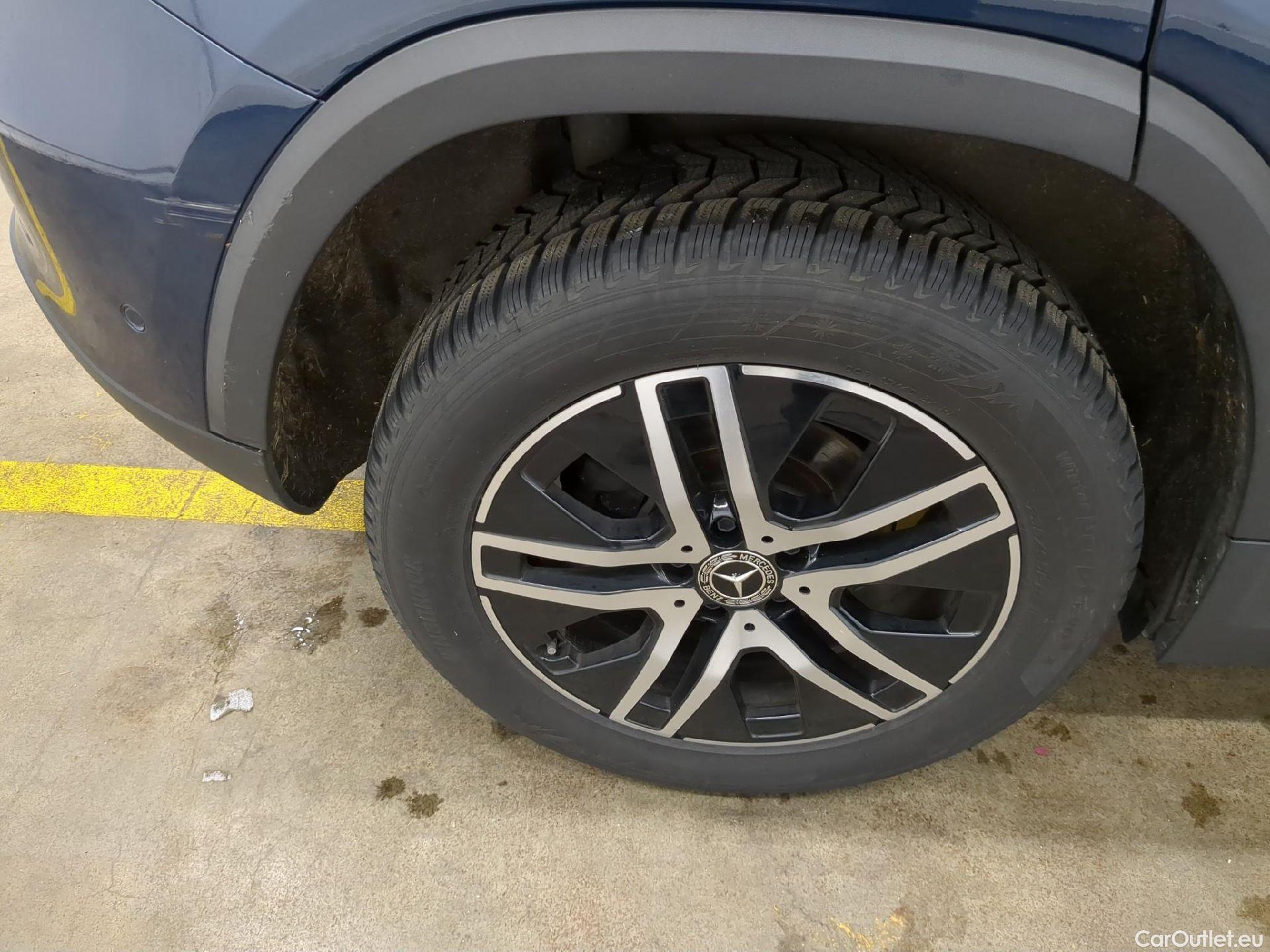  Mercedes  GLA MERCEDES-BENZ  / 2020 / 5P / SUV 2.0  200 D BUSINESS LINE DCT #5