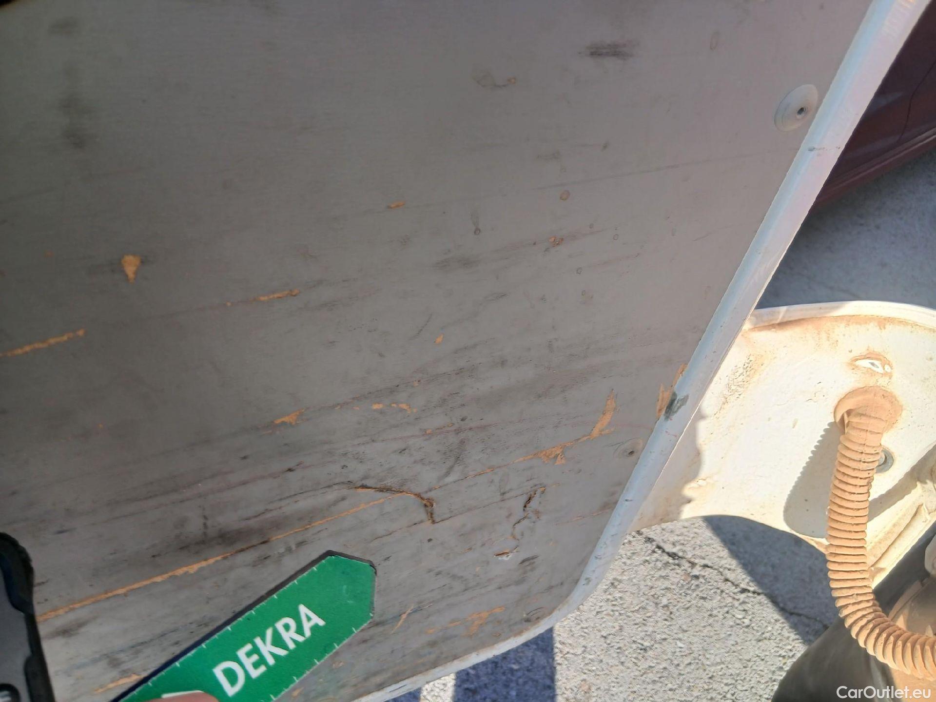  Volkswagen  Transporter VOLKSWAGEN  / 2015 / 4P / furgón Furgón Corto TN 2.0 TDI 110kW BMT 4Mot #10