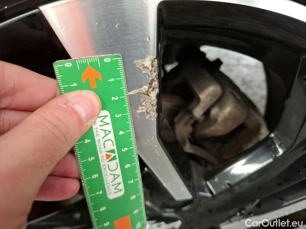  Peugeot  2008  Allure Business 1.5 HDi 130CV BVA8 E6d #20