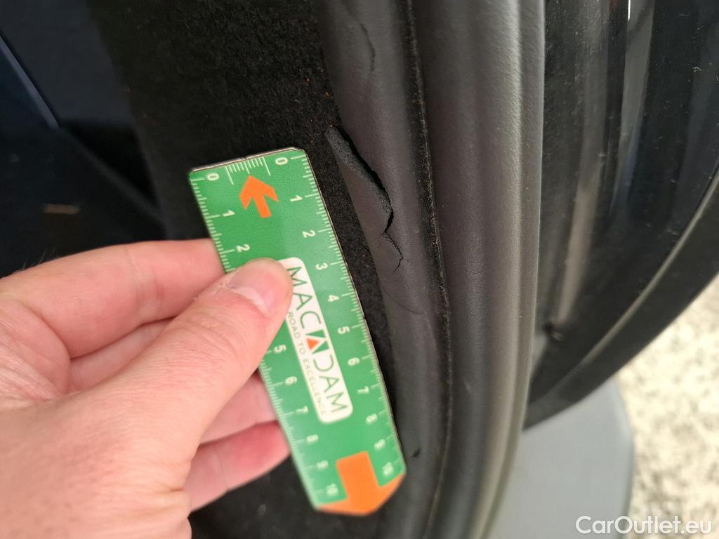  Peugeot  2008  Active Business 1.5 HDi 100CV BVM5 E6dT #12