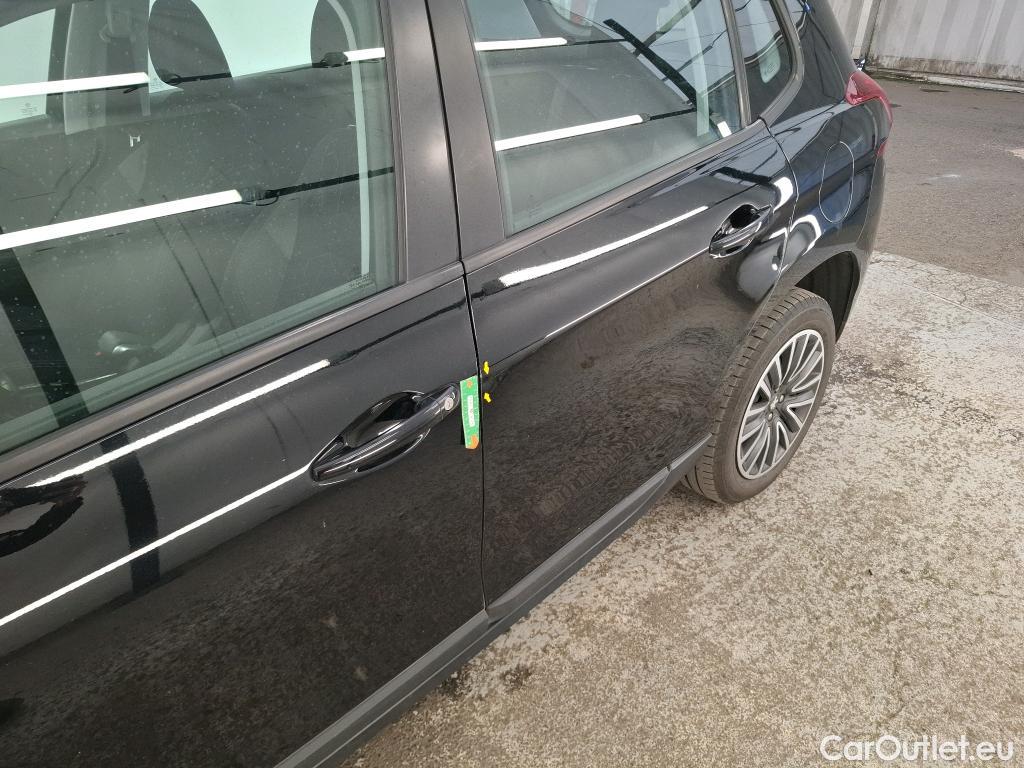  Peugeot  2008  Active Business 1.5 HDi 100CV BVM5 E6dT #25