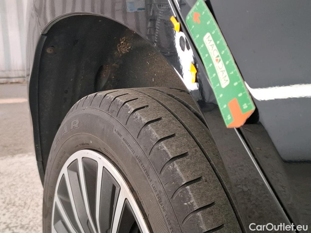  Peugeot  2008  Active Business 1.5 HDi 100CV BVM5 E6dT #28