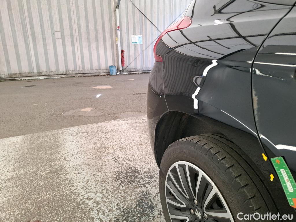  Peugeot  2008  Active Business 1.5 HDi 100CV BVM5 E6dT #27