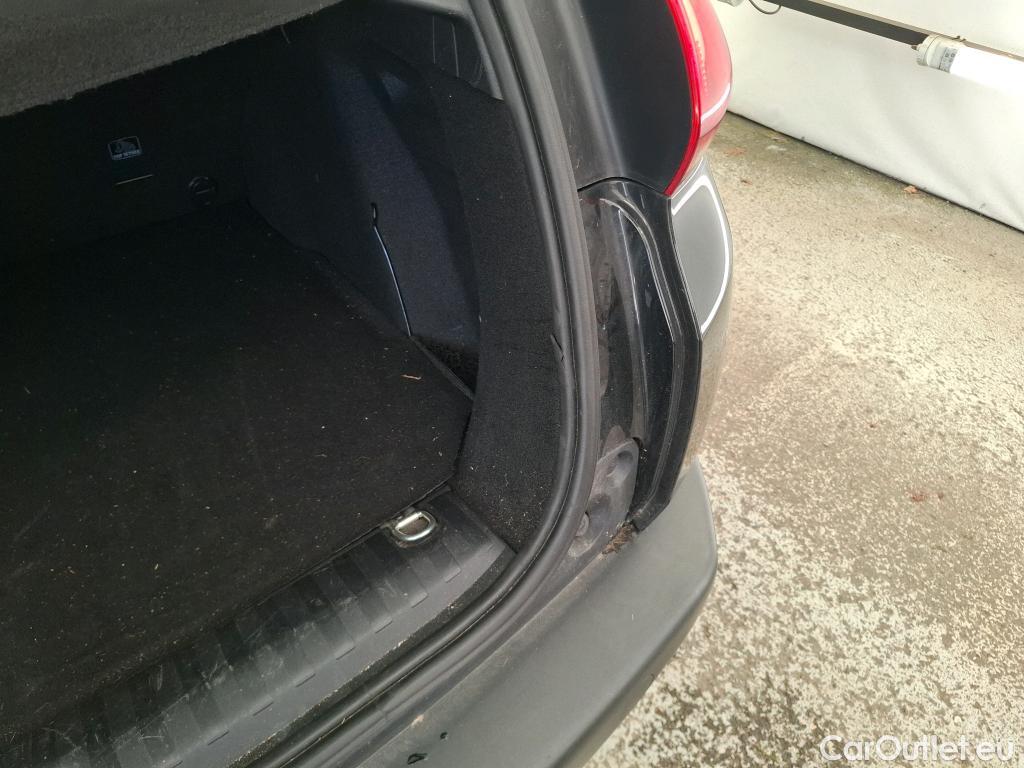  Peugeot  2008  Active Business 1.5 HDi 100CV BVM5 E6dT #11