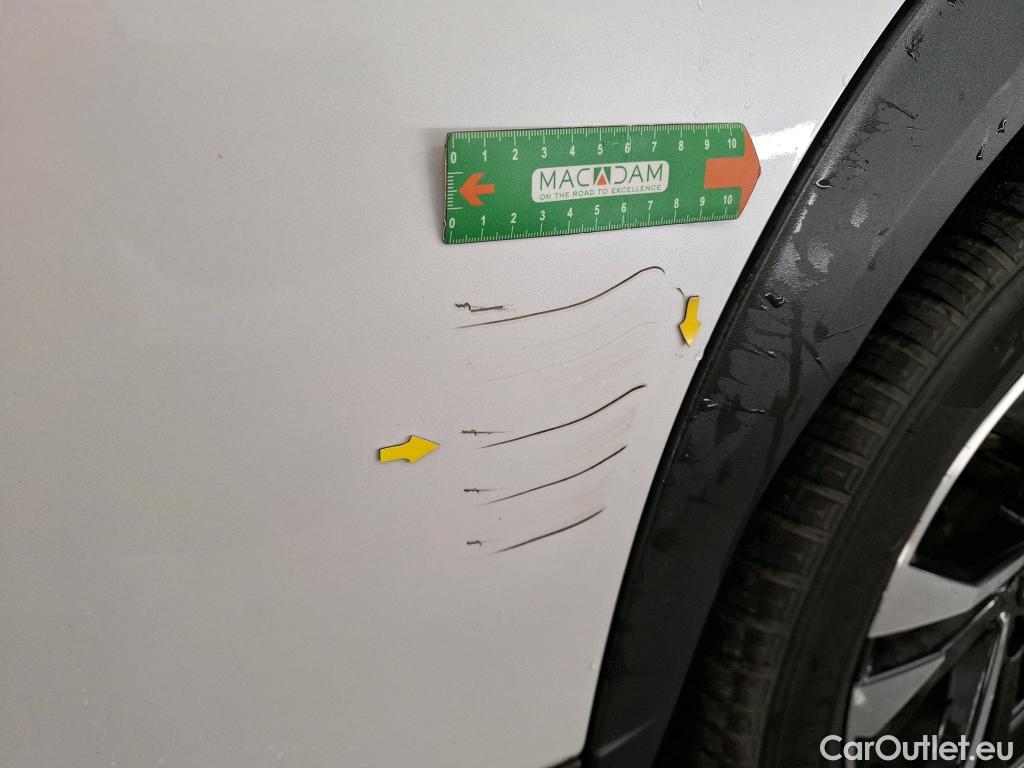  Peugeot  2008  Allure Business 1.5 HDi 130CV BVA8 E6d #9