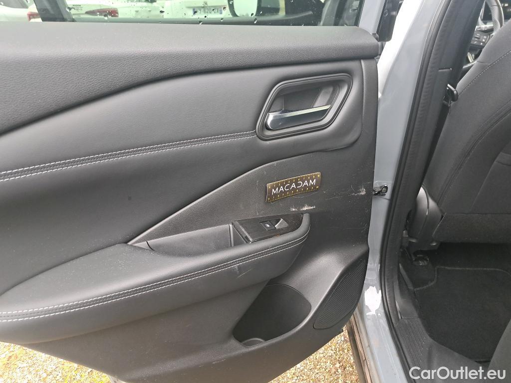  Nissan  Qashqai NISSAN  / 2021 / 5P / Crossover 1.3 MHEV 158ch Xtronic N-Connecta #9