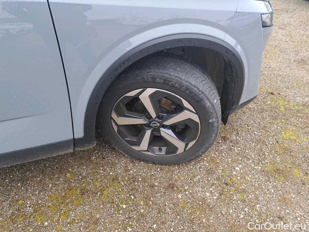  Nissan  Qashqai NISSAN  / 2021 / 5P / Crossover 1.3 MHEV 158ch Xtronic N-Connecta #4