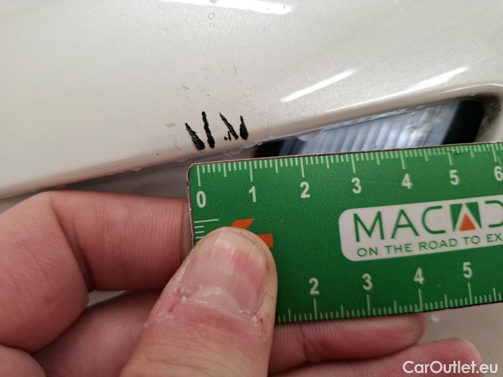  Peugeot  2008  Allure Business 1.5 HDi 130CV BVA8 E6d #23