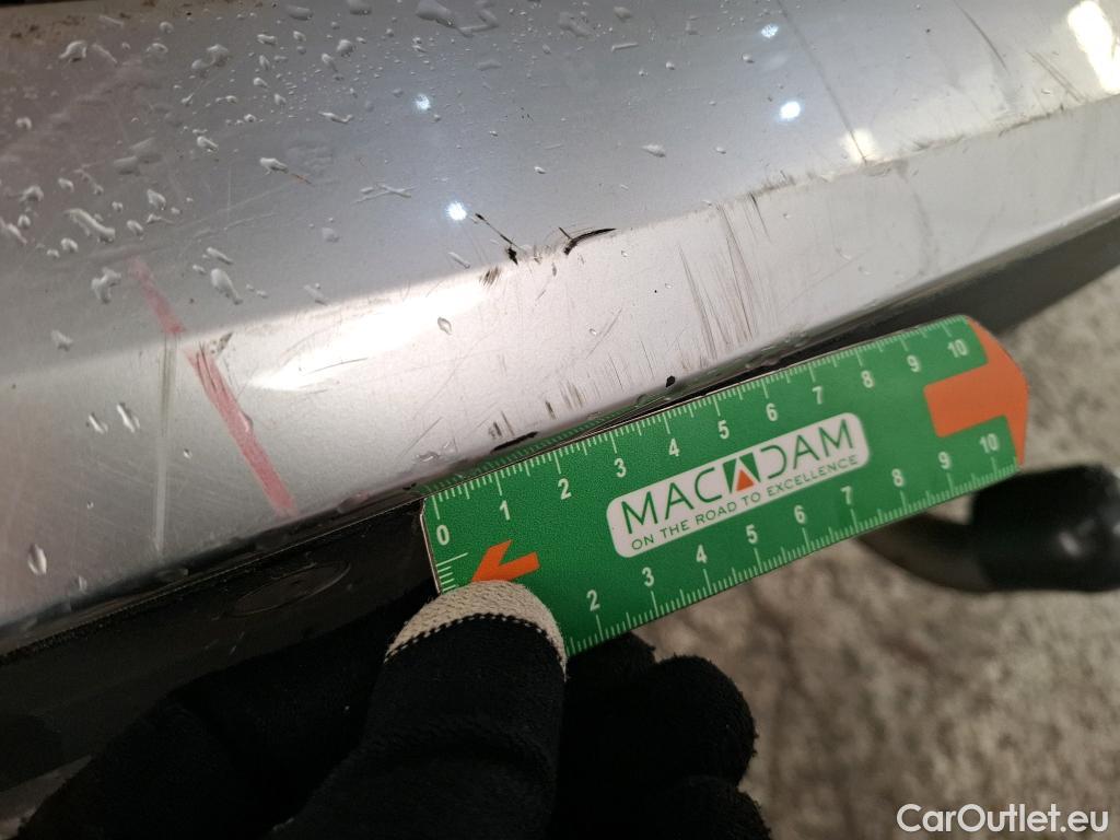  Peugeot  2008  Allure Pack 1.5 HDi 130CV BVA8 E6d #33