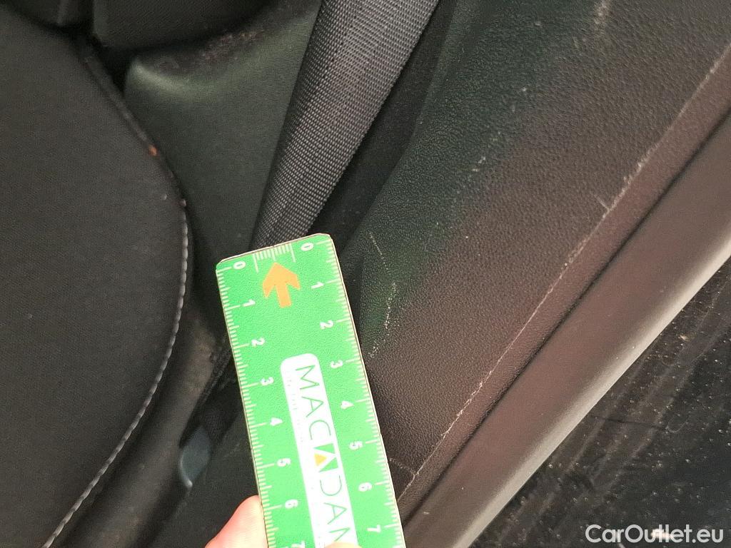  Peugeot  2008  Active Business 1.5 HDi 100CV BVM5 E6dT #22