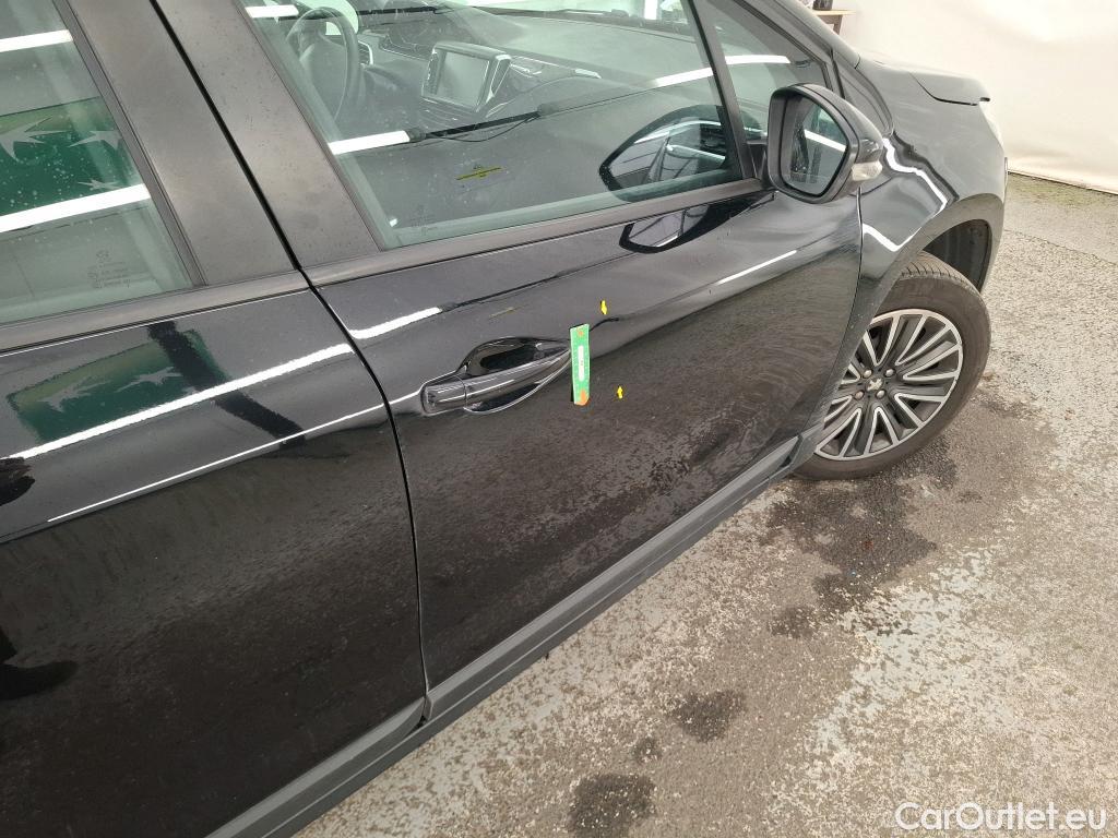  Peugeot  2008  Active Business 1.5 HDi 100CV BVM5 E6dT #1