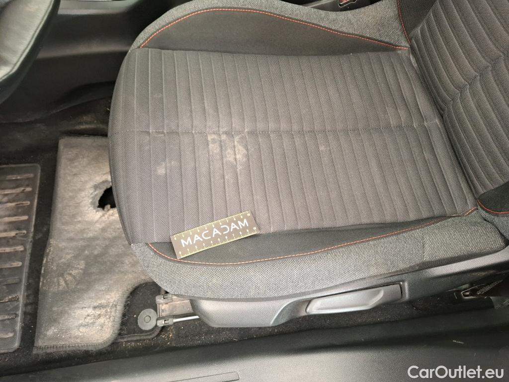  Peugeot  2008  Active Business 1.5 HDi 130CV BVA8 E6d #44