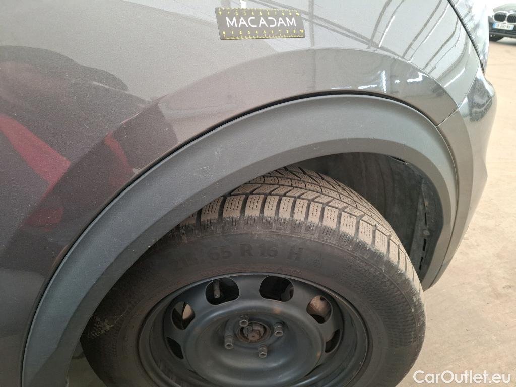  Peugeot  2008  Active Business 1.5 HDi 130CV BVA8 E6d #48