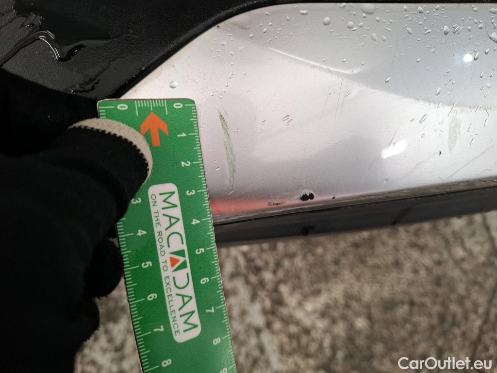  Peugeot  2008  Allure Pack 1.5 HDi 130CV BVA8 E6d #32