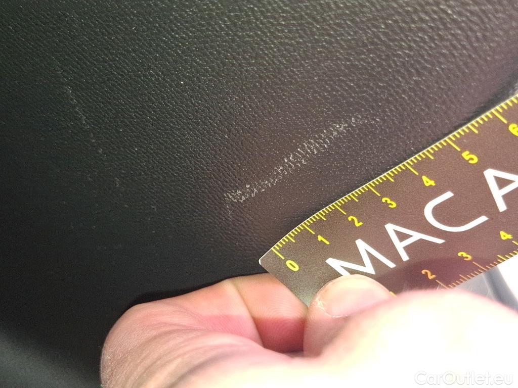  Peugeot  2008  Active Business 1.5 HDi 130CV BVA8 E6d #18