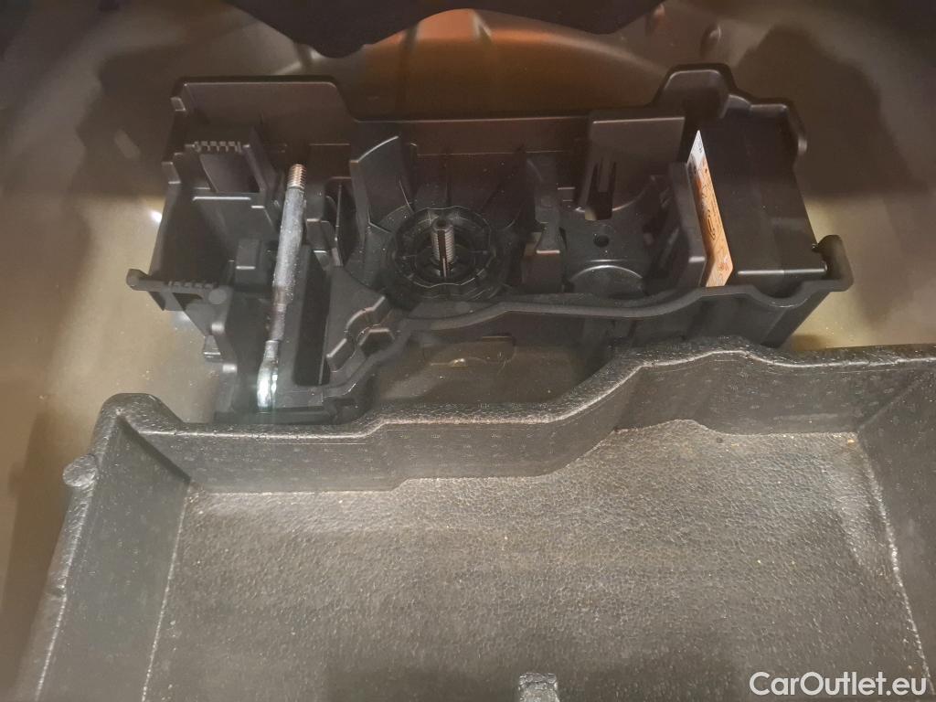  Peugeot  2008  Allure Business 1.5 HDi 110CV BVM6 E6d #6