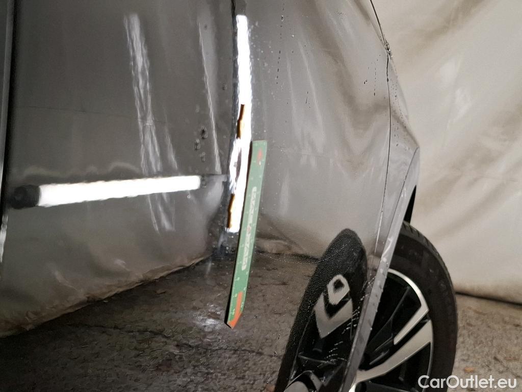  Peugeot  5008 PEUGEOT  / 2020 / 5P / SUV BlueHDi 130 S&S EAT8 GT #8