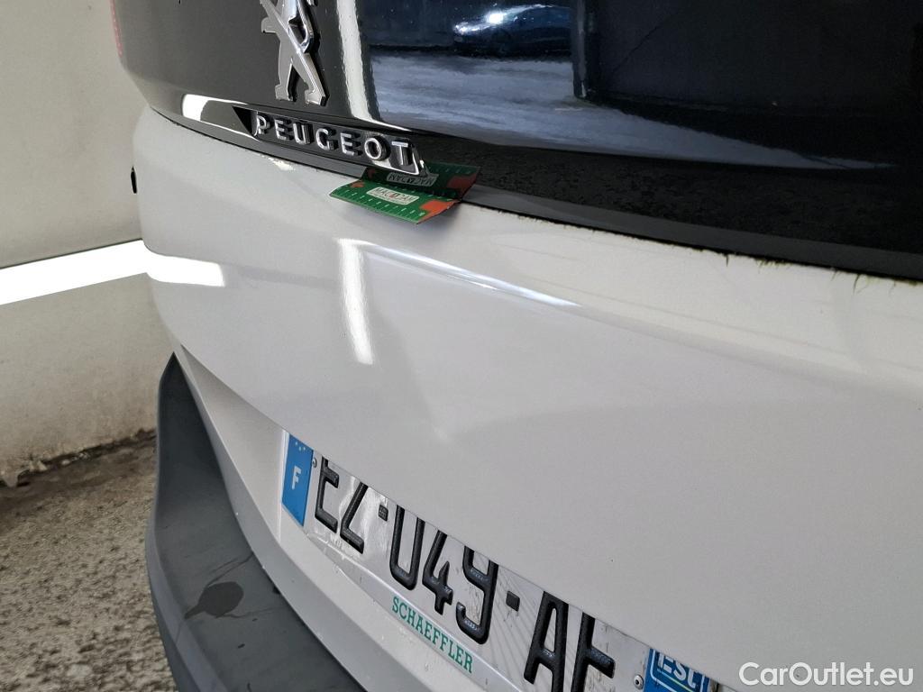  Peugeot  5008  Active Business 1.5 HDi 130CV BVM6 E6 #17