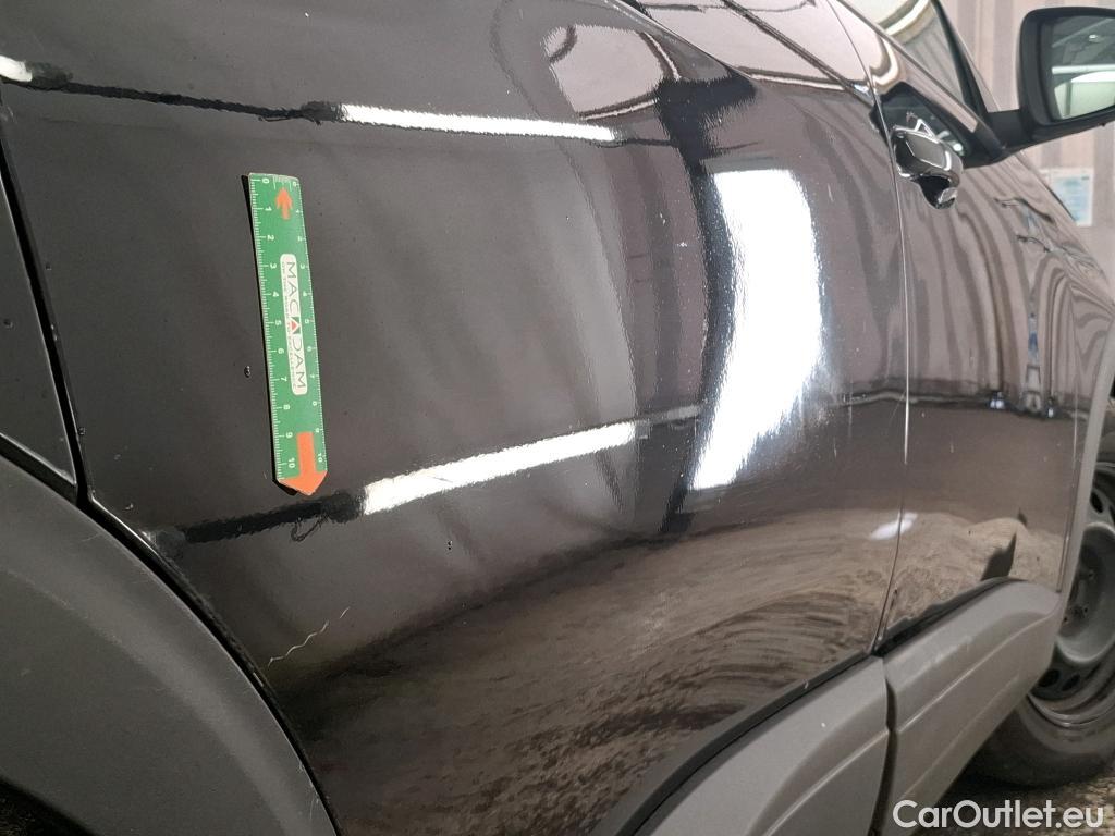  Peugeot  5008 PEUGEOT  2016 5P SUV Puretech 130 ACCESS #36