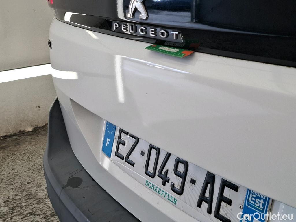  Peugeot  5008  Active Business 1.5 HDi 130CV BVM6 E6 #14
