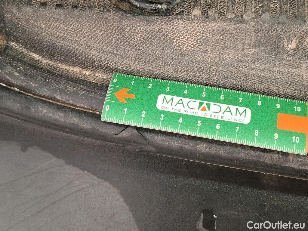  Peugeot  5008 PEUGEOT  2016 5P SUV Puretech 130 ACCESS #59