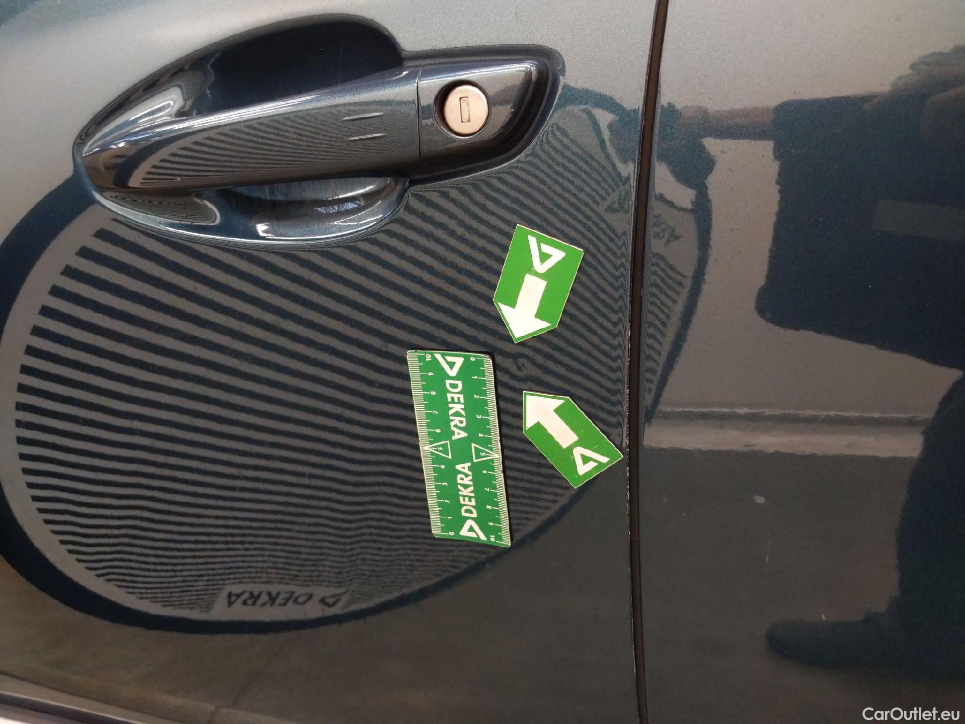  Peugeot  5008  Allure Business 1.5 HDi 130CV BVM6 7 Sieges E6dT #33