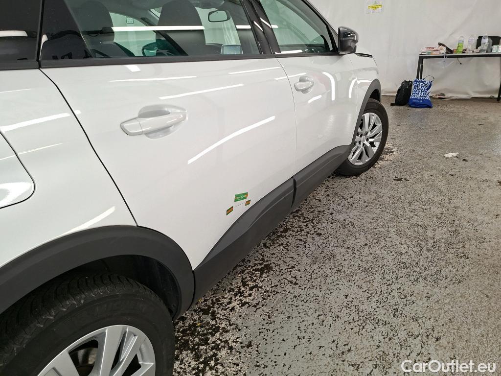  Peugeot  5008  Active Pack 1.5 HDi 130CV BVM6 7 Sieges E6d #4