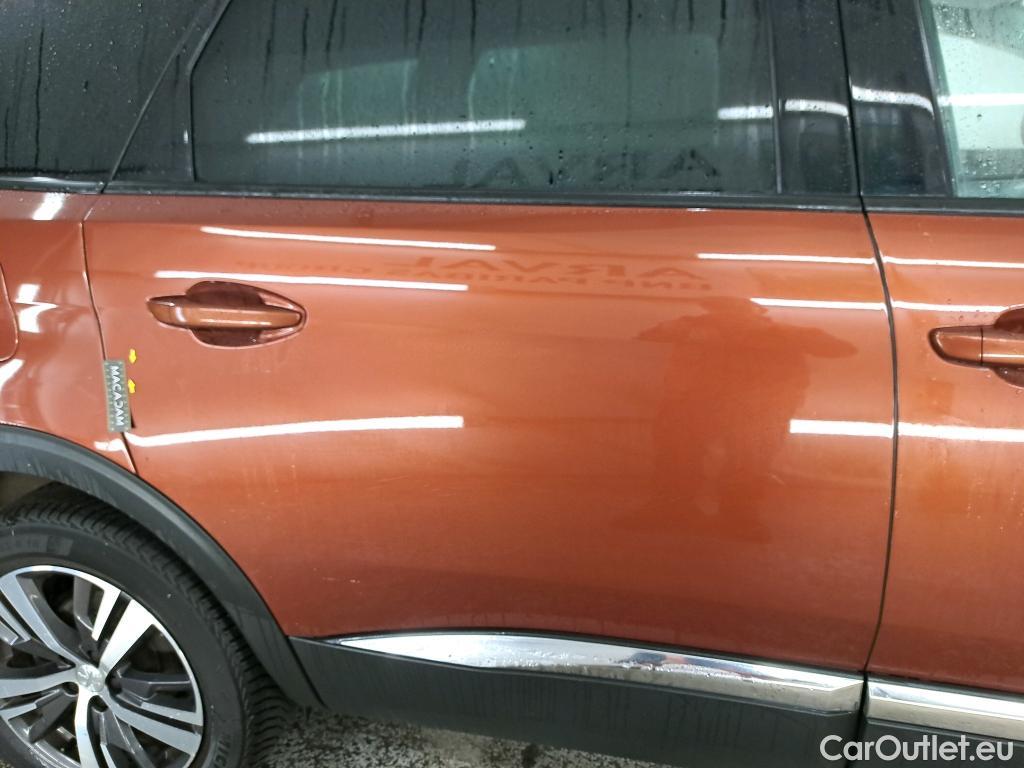  Peugeot  5008 PEUGEOT   2020  5P  SUV BlueHDi 130  EAT8 Allure #14