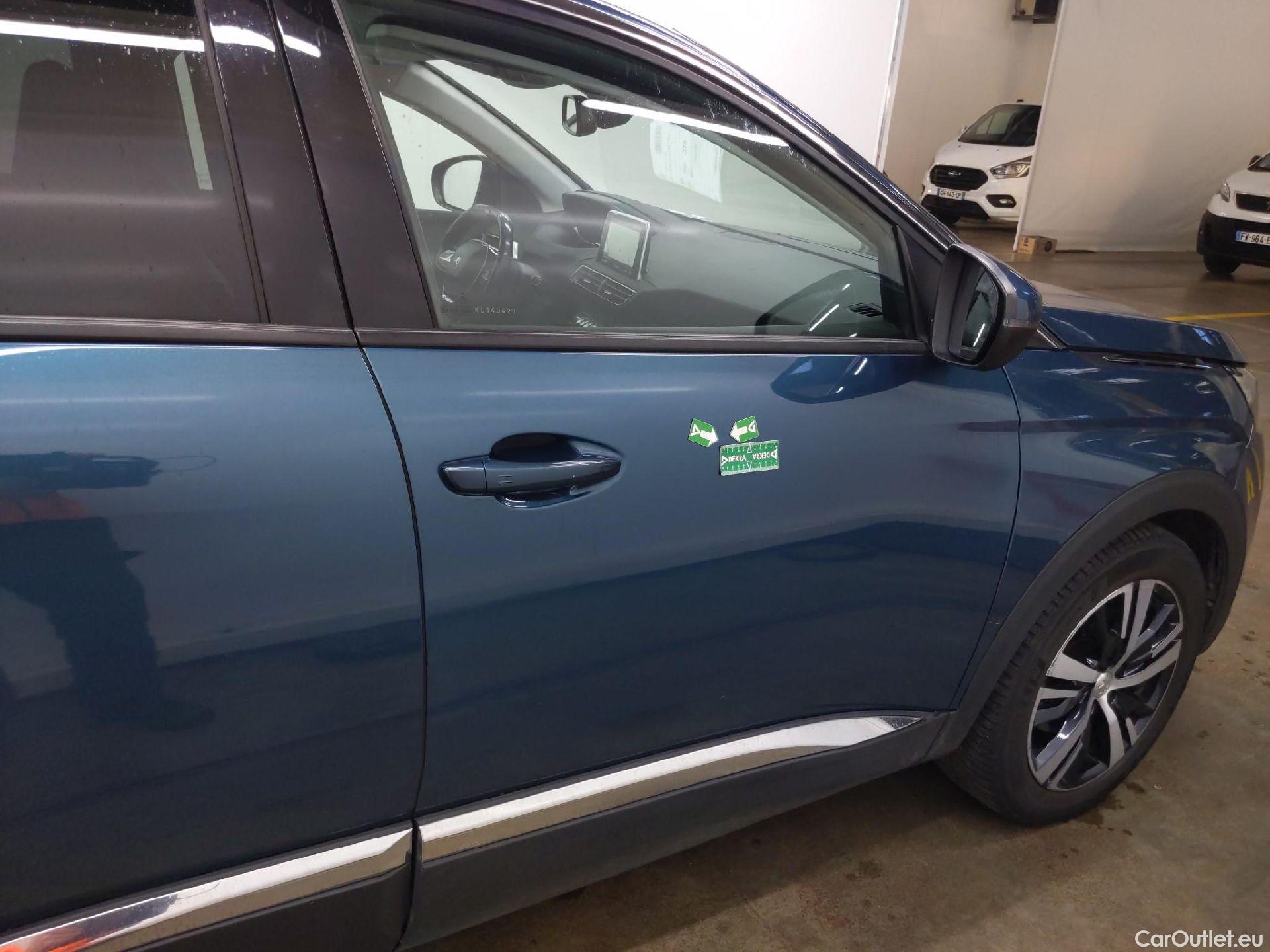  Peugeot  5008  Allure Business 1.5 HDi 130CV BVM6 7 Sieges E6dT #49