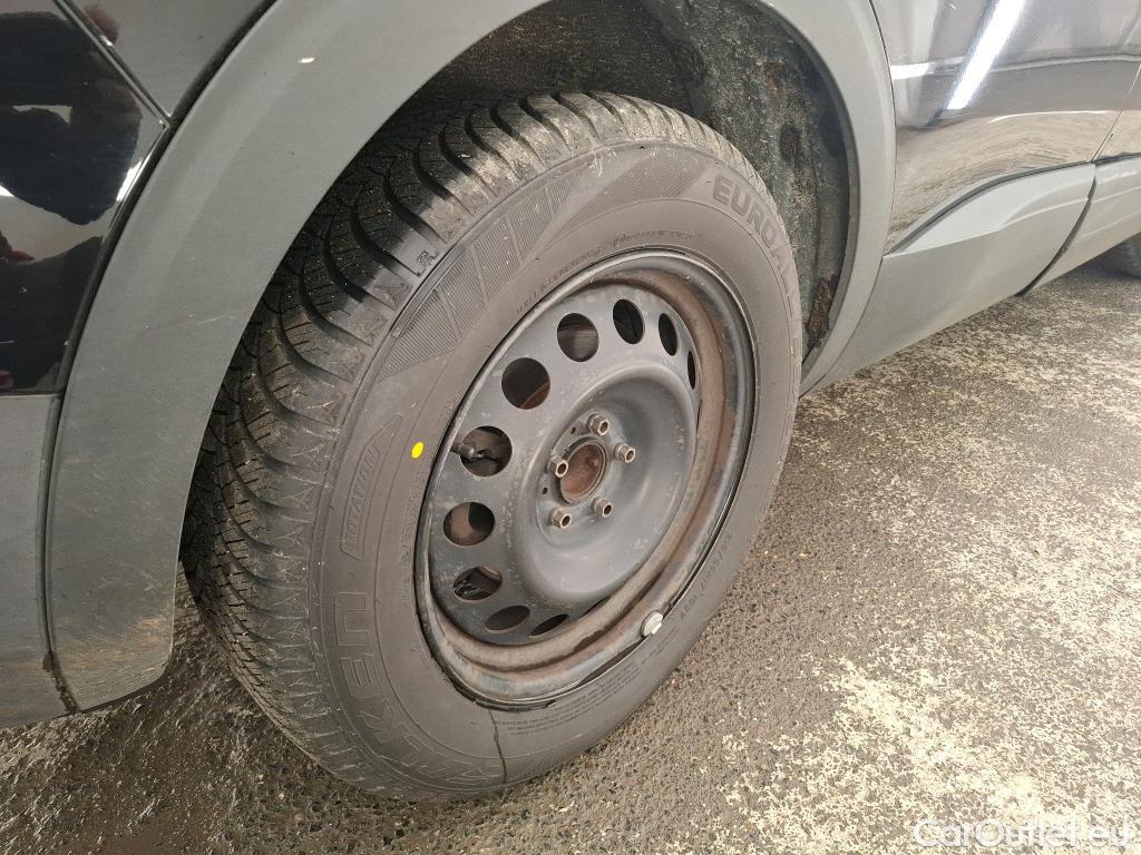  Peugeot  5008 PEUGEOT  2016 5P SUV Puretech 130 ACCESS #78