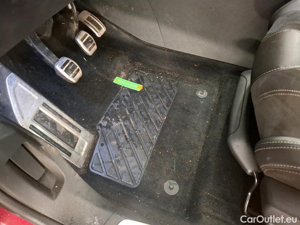  Peugeot  5008  GT Line 1.5 HDi 130CV BVM6 E6dT #18