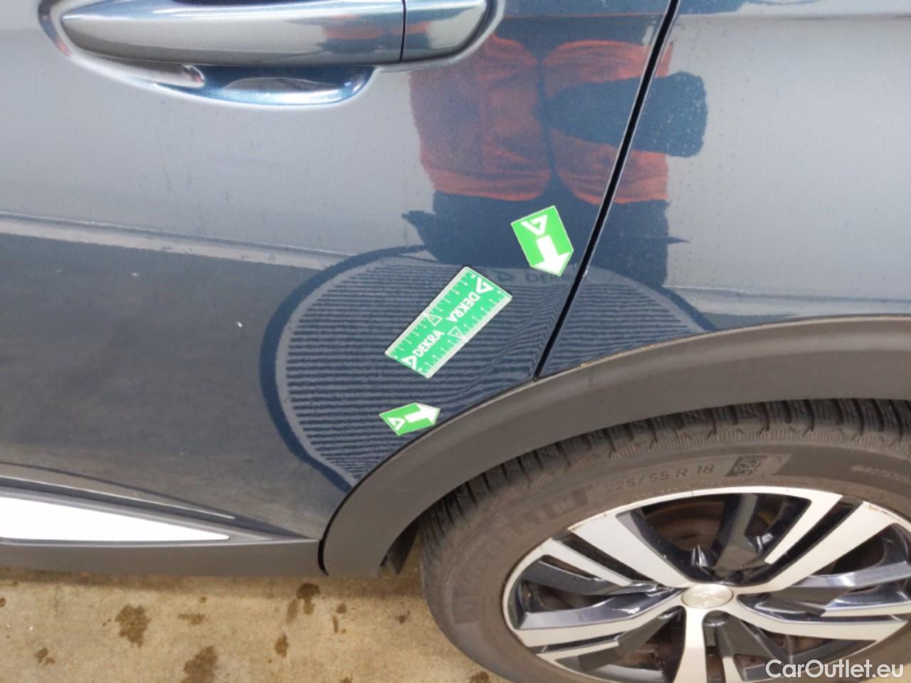  Peugeot  5008  Allure Business 1.5 HDi 130CV BVM6 7 Sieges E6dT #52