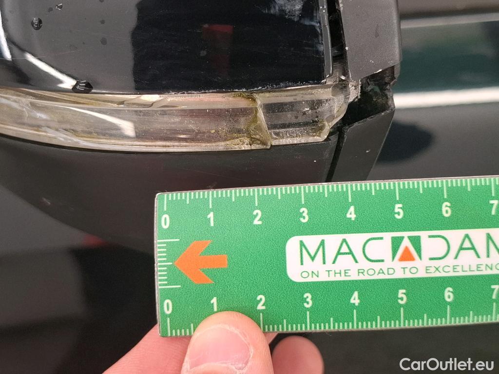  Peugeot  5008 PEUGEOT  2016 5P SUV Puretech 130 ACCESS #57