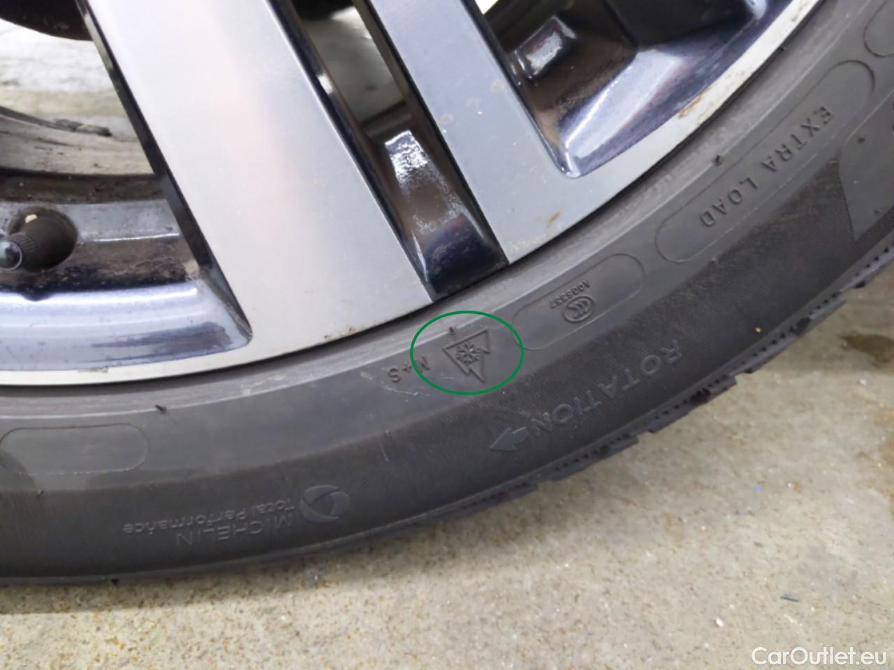  Peugeot  5008  Allure Business 1.5 HDi 130CV BVM6 7 Sieges E6dT #20