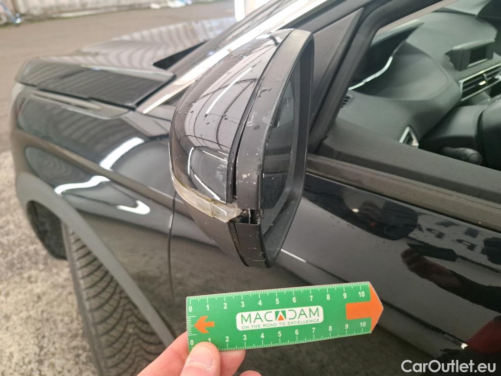  Peugeot  5008 PEUGEOT  2016 5P SUV Puretech 130 ACCESS #45