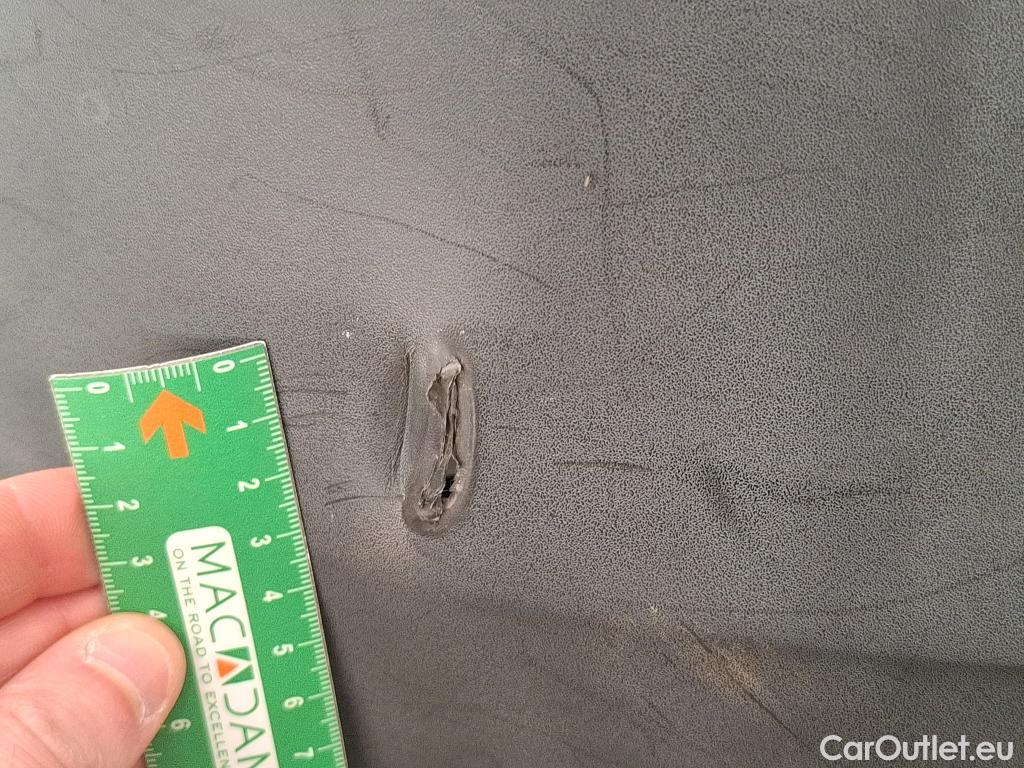  Peugeot  5008 PEUGEOT  2016 5P SUV Puretech 130 ACCESS #10