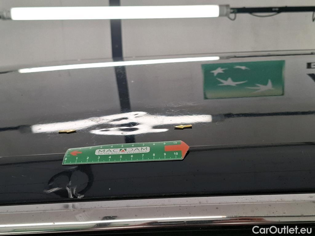  Peugeot  5008 PEUGEOT  2016 5P SUV Puretech 130 ACCESS #16