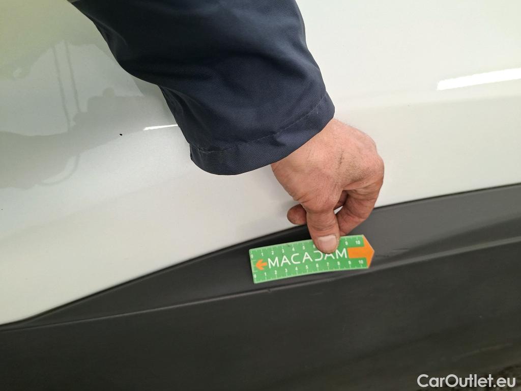  Peugeot  5008  Active Pack 1.5 HDi 130CV BVM6 7 Sieges E6d #24